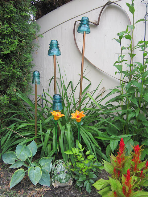 Dishfunctional Designs: The Upcycled Garden II