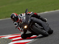 2012 Ducati 848 EVO Gambar Motor 1