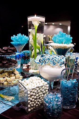 Candy Bars These are a fun decorative way to spice up the party