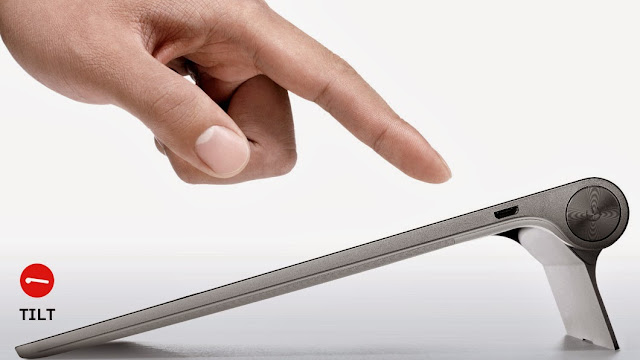 Gambar Tablet Lenovo Yoga 10 HD Posisi Sandar