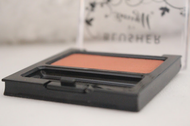 Barry M blush blogger winter staples 