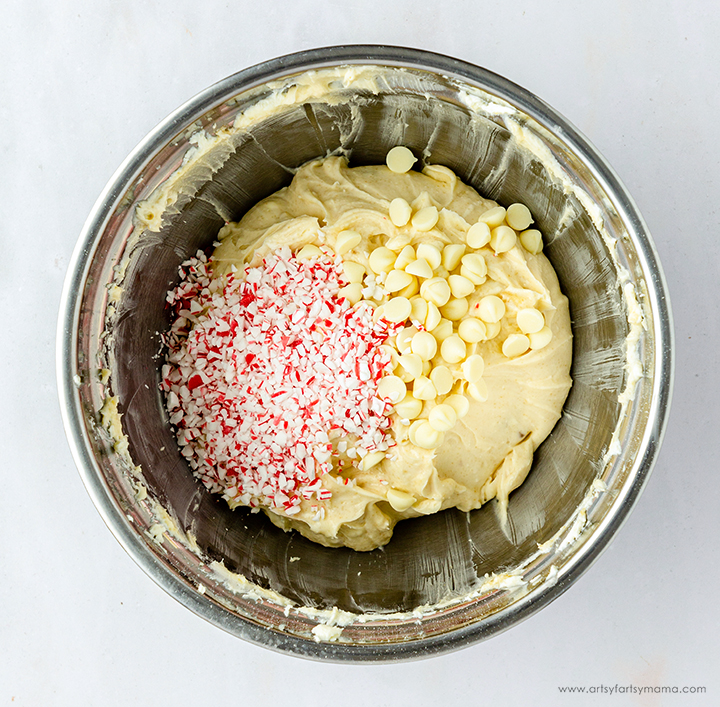 White Chocolate Peppermint Cheeseball