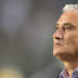 Tite se diz satisfeito com evolução do Brasil na primeira fase da Copa