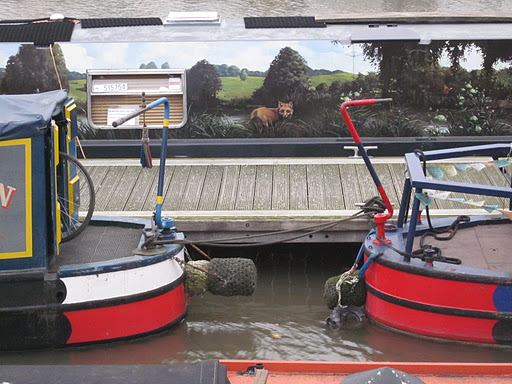 Canal boats at Bristol harbour alt attribute example