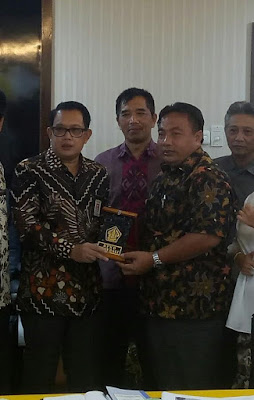 Hasil Konsultasi DPRD Bali dengan Kemensos, Pengungsi Dapat Santunan Kematian Rp15 Juta