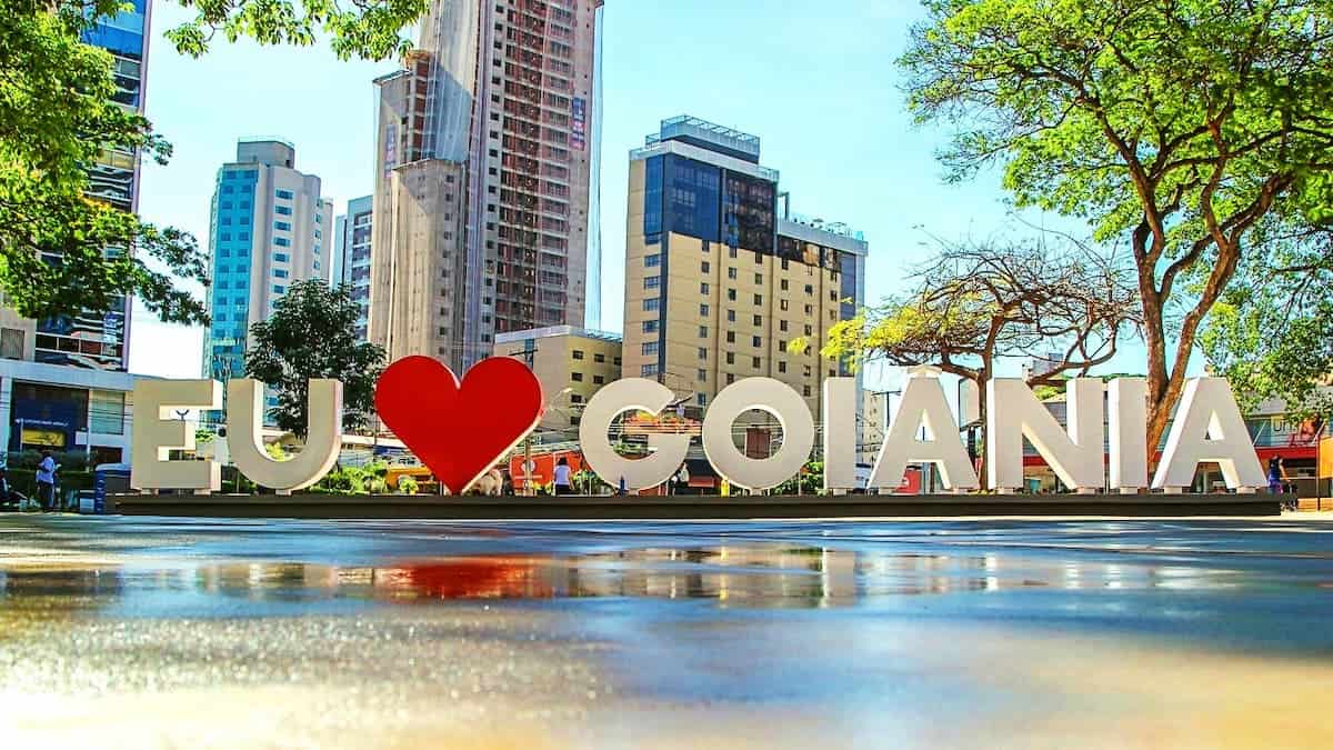 Depuis avril 2017, je vis à Goiânia et je vous invite à découvrir la ville la plus verte du Brésil: son histoire, ses meilleures adresses...