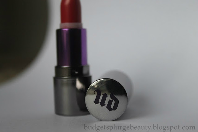 urban decay revolution lipstick sample