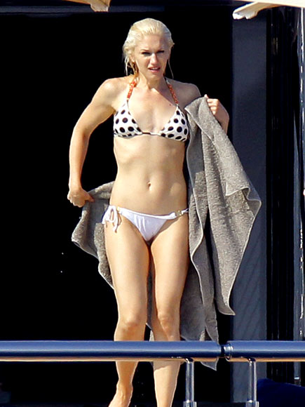 Gwen Stefani bikini