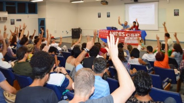 Greve: professores da Uefs se reúnem com secretário de Educação