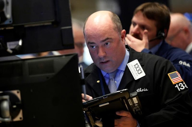 Wall St. falls after disappointing jobs data