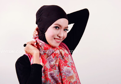 3-cara-memakai-jilbab-pashmina-mudah