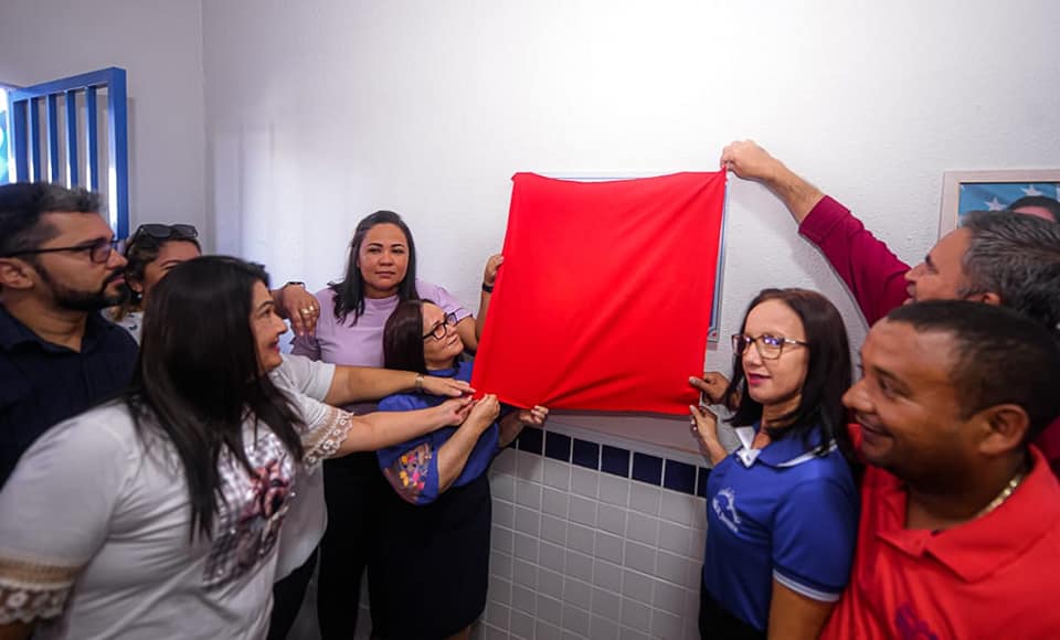 Prefeita Belezinha reinaugura mais duas escolas de qualidade em Chapadinha