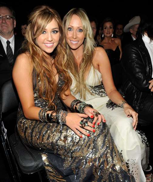 miley cyrus 2011