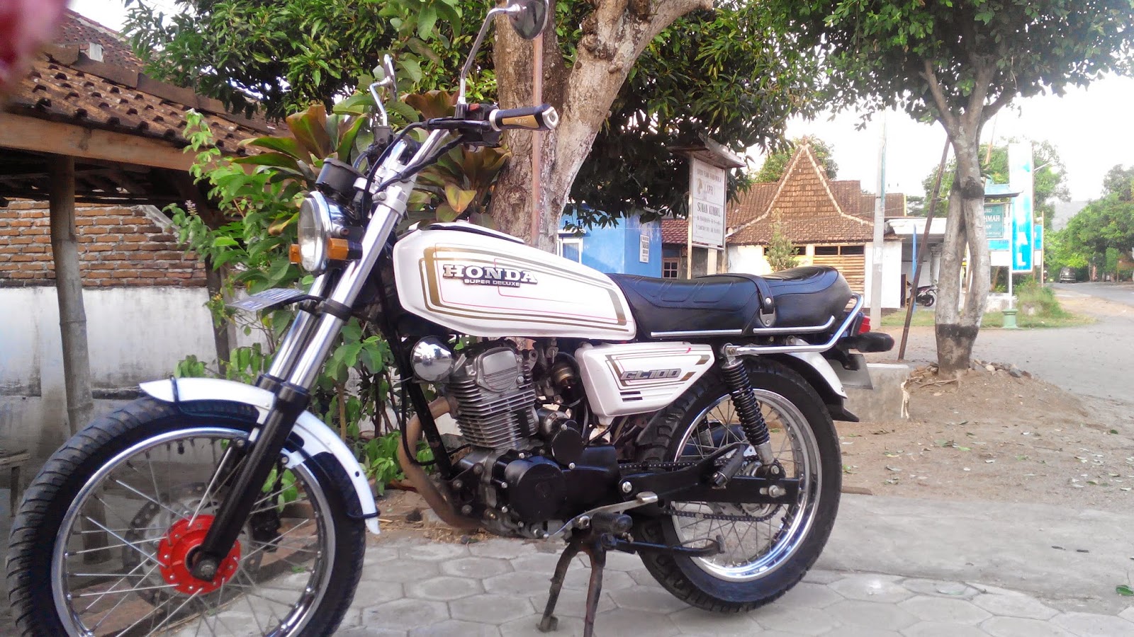 Pedeoke5758 Honda GL 100 MODIFIKASI