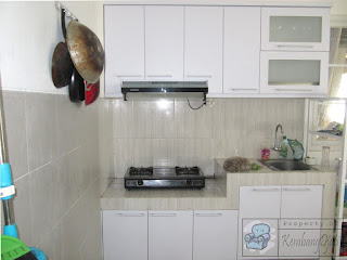 Kitchen Set 2 Meter + Furniture Semarang