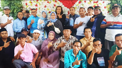 Bakal calon anggota DPR RI dari Partai Gelombang Rakyat (Gelora) Indonesia Sarah Azzahra beserta tim melakukan konsolidasi sekaligus halal bihalal dengan puluhan kader