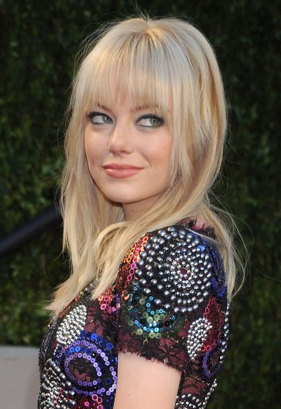 emma stone hair colour. Actress Emma Stone hit the