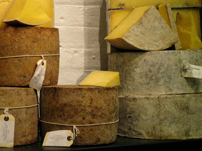 Hafod Welsh Organic cheedar cheese - Neal's Yard Dairy