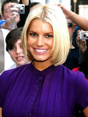 jessica simpson hairstyles updos. Jessica Simpson Bob Hairstyle.