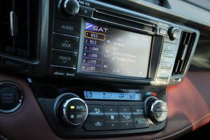 2013 Toyota RAV 4 Interior