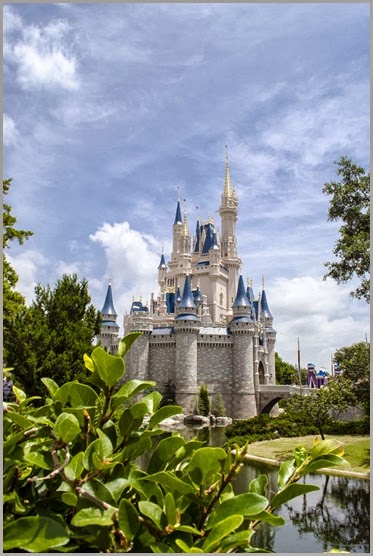 castle through green2