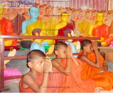 Tamil Father gives 4 Children to the Temple to become monks in dambulla