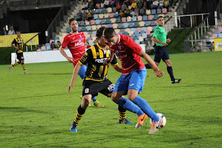 El Barakaldo CF regresa al liderato tras golear 4-1 a La Roda