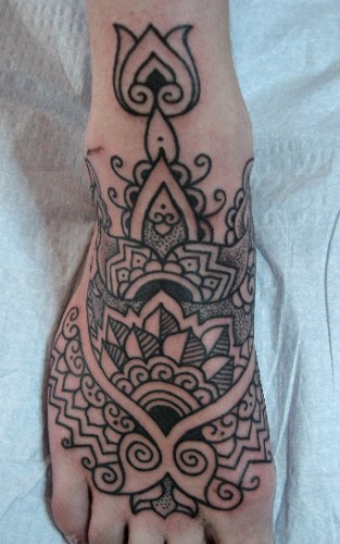 Foot Mehndi Henna Tattoo Picture 1