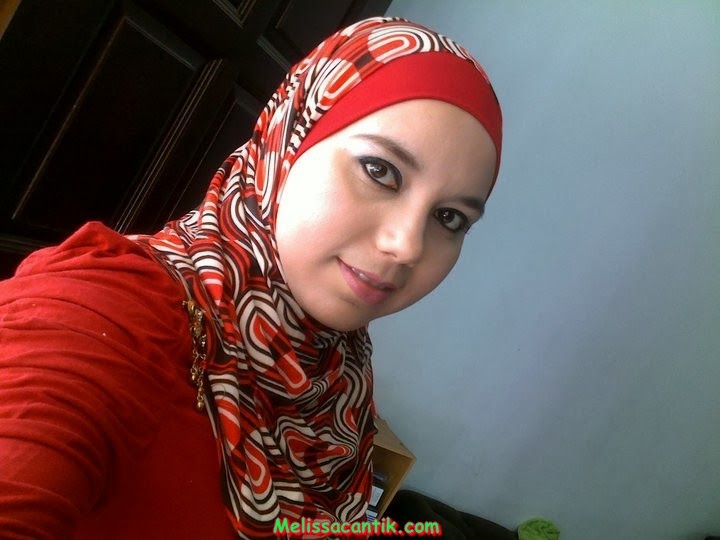 Foto Syur Tante Arab Berkerudung Buah Dada Super Gede