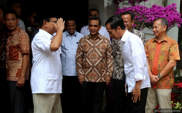 Kondisi Genting. Jokowi Temui Prabowo Di Hambalang.