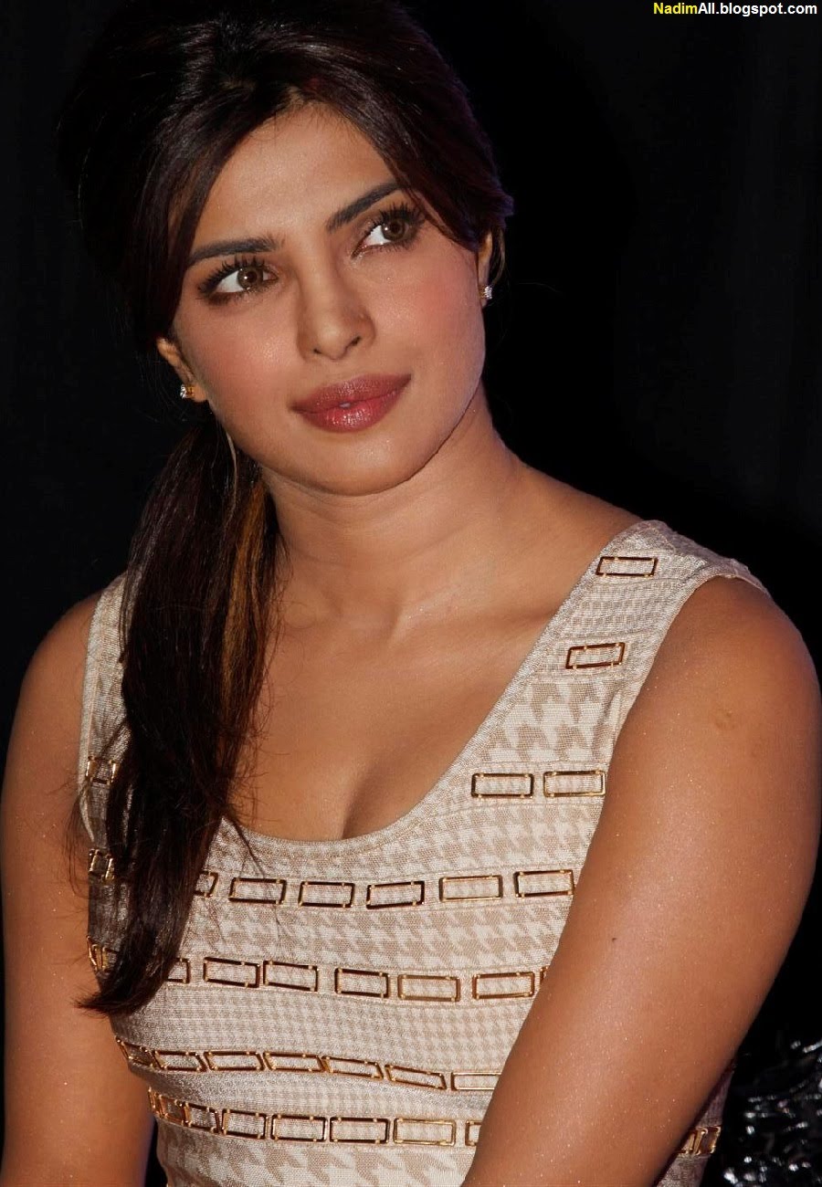 priyanka-chopra-hot-2012