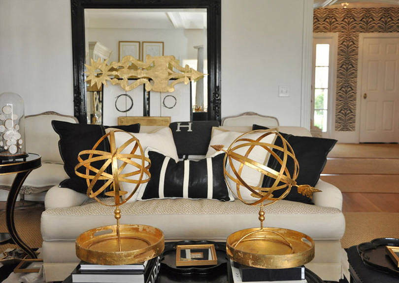 Black And Gold Dining Rooms