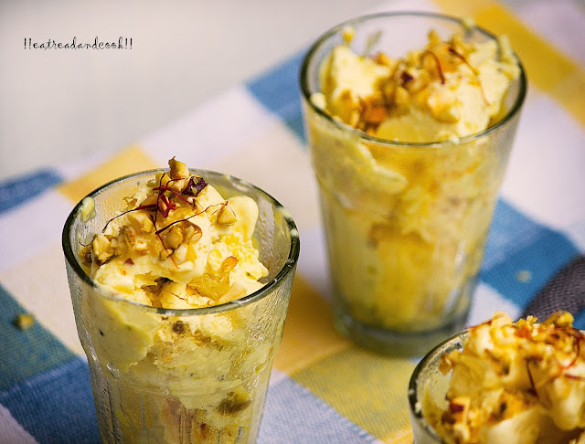 how to make no churn homemade Saffron and Pistachio Ice Cream recipe and preparation 