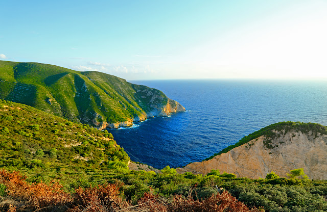 Greece, Ionian Islands, Zakynthos Island, the bay Navagio. Греция, Ионические острова, остров Закинф, бухта Навагио