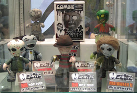 Mezco Toyz - Zombie, Universal Monsters & Horror Movie Mez-Itz Vinyl Figures