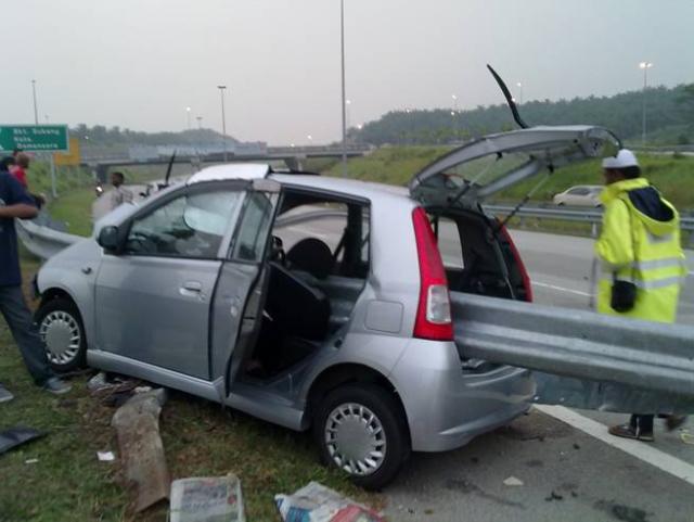 proton and perodua logo