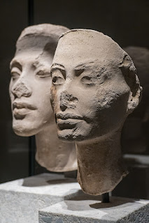 Imagen: Cabezas encontradas de Akenatón y Nefertiti