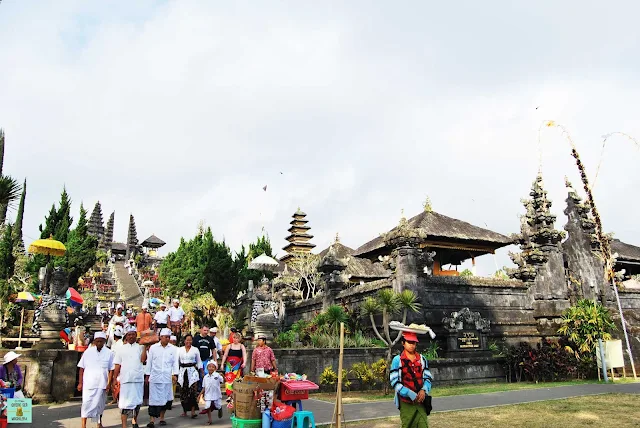 Pura Besakih, Bali