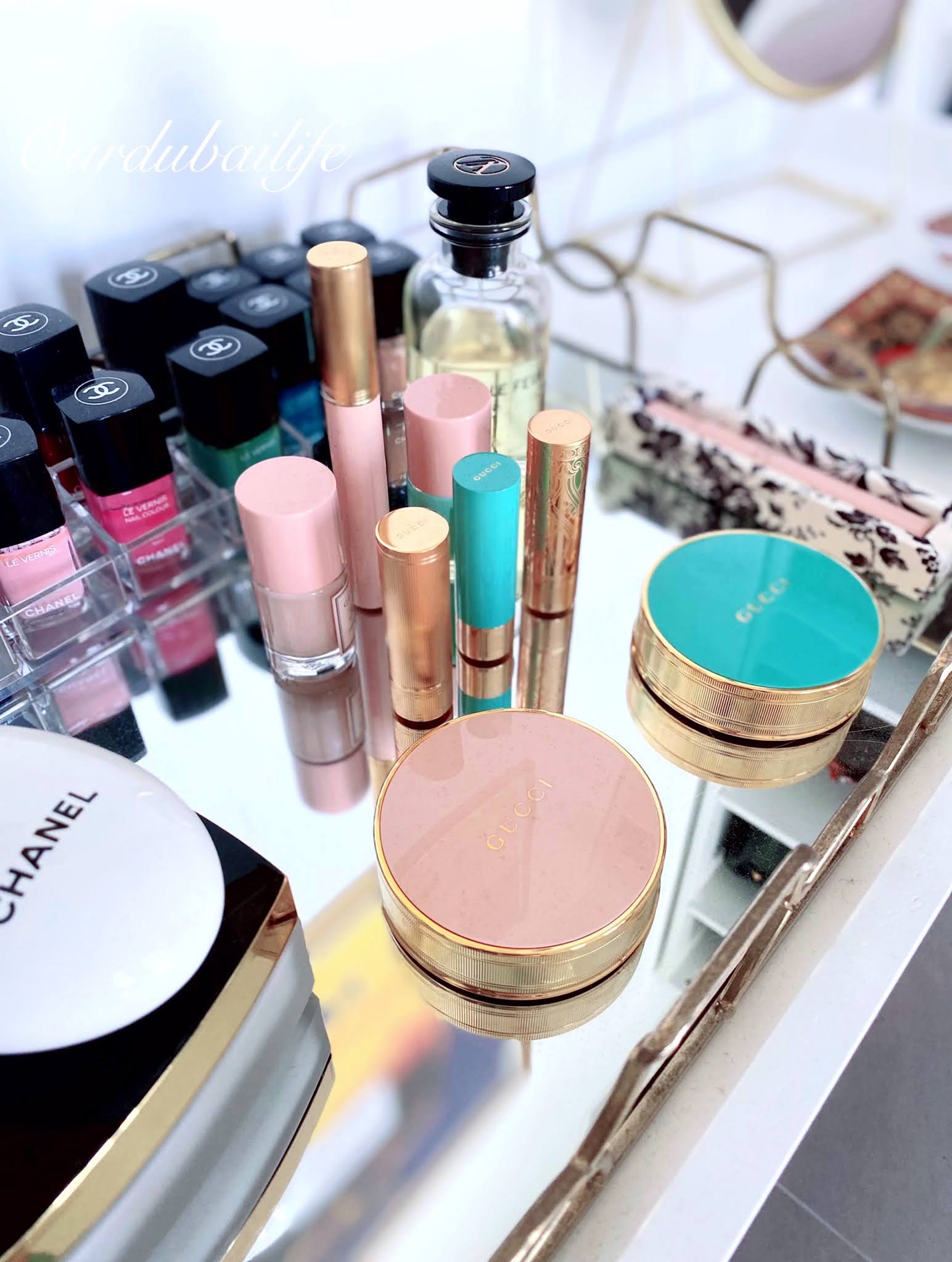 GUCCI COSMETICS POWDER dressing table display.