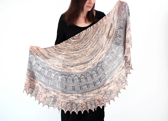 Two color shawl inspired by The Secret Garden.  Knit with fingering weight yarn.
