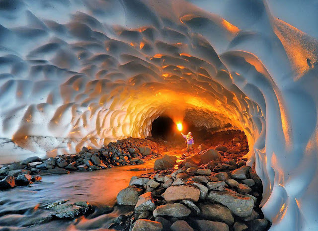 Snow Tunnel, Russia