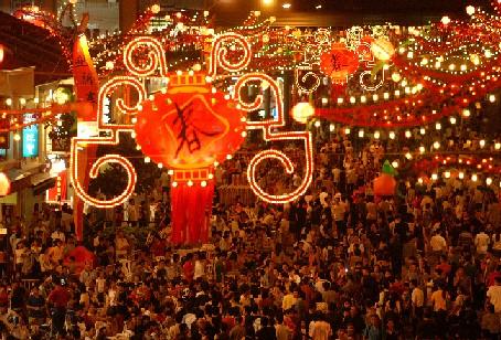 The Crowd in Chinatown