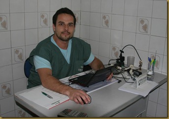 Dr. Alexandre que atendeu o poodle