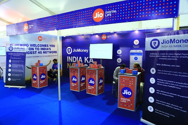 Facebook Buys 9.9% Stack in Indian Telecom Giant Reliance Jio