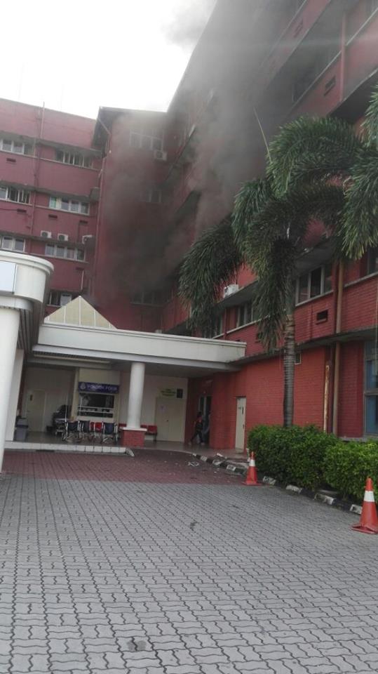 TERKINI  Kebakaran di Hospital Sultanah Aminah HSA 25 