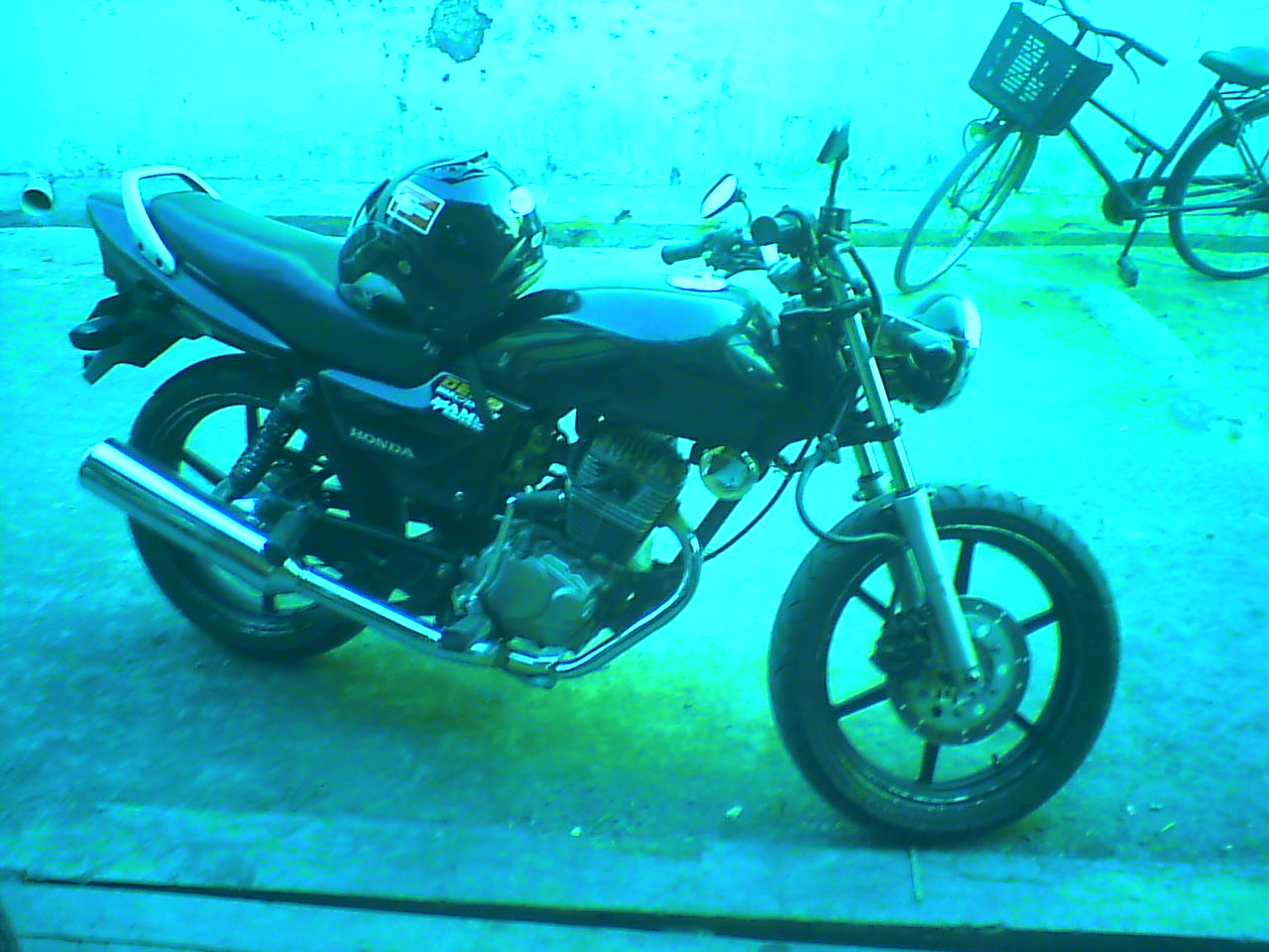 Modifikasi Motor Honda Megapro 2004 Kumpulan Modifikasi Motor