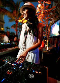 DJ Wanita Paling Hot di Indonesia