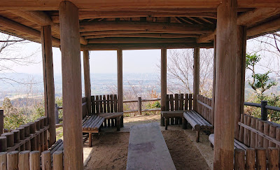 持尾城跡(南河内郡河南町)