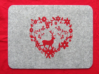 felt placemat with red deer