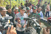 Pakai Motor Trail,  Pangdam Hasanuddin dan Bupati Wajo Tinjau Lokasi TMMD di Abbanuangnge